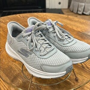 Skechers SLIP-INS GO RUN CONSISTENT 2.0 Women's Light Gray Sneakers